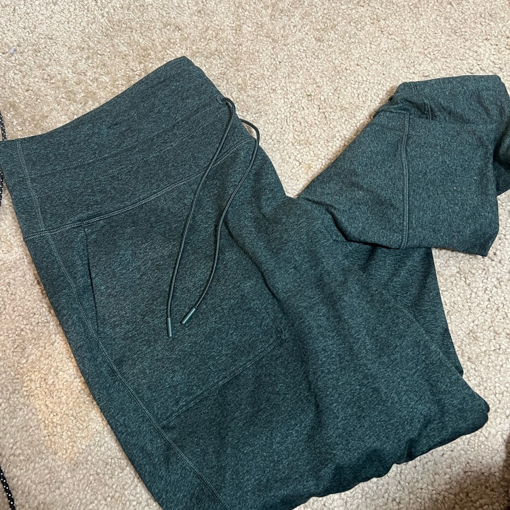 Old Navy Active High-Rise Dark Green Leggings
